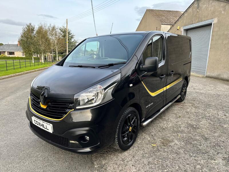 RENAULT TRAFIC