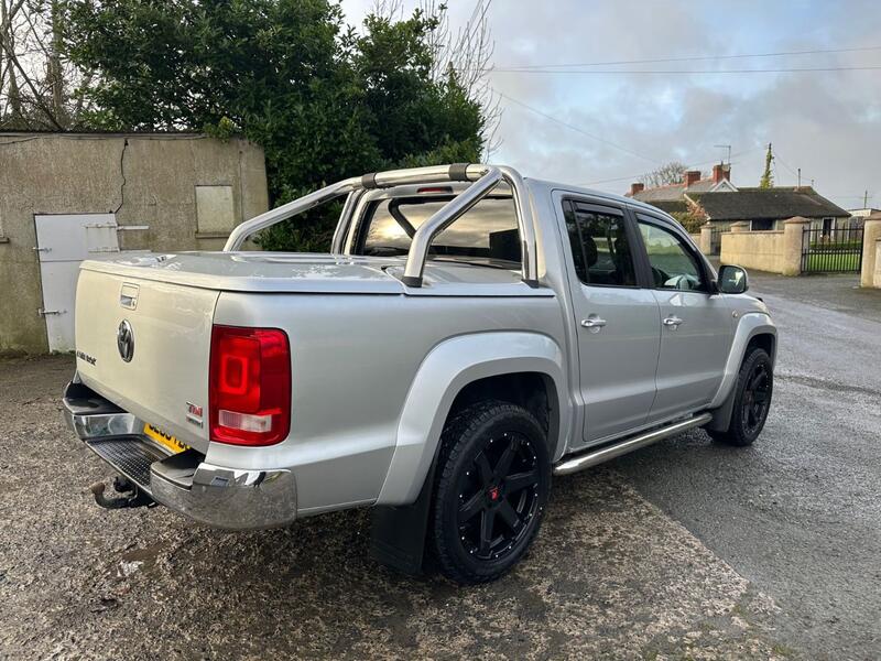 VOLKSWAGEN AMAROK