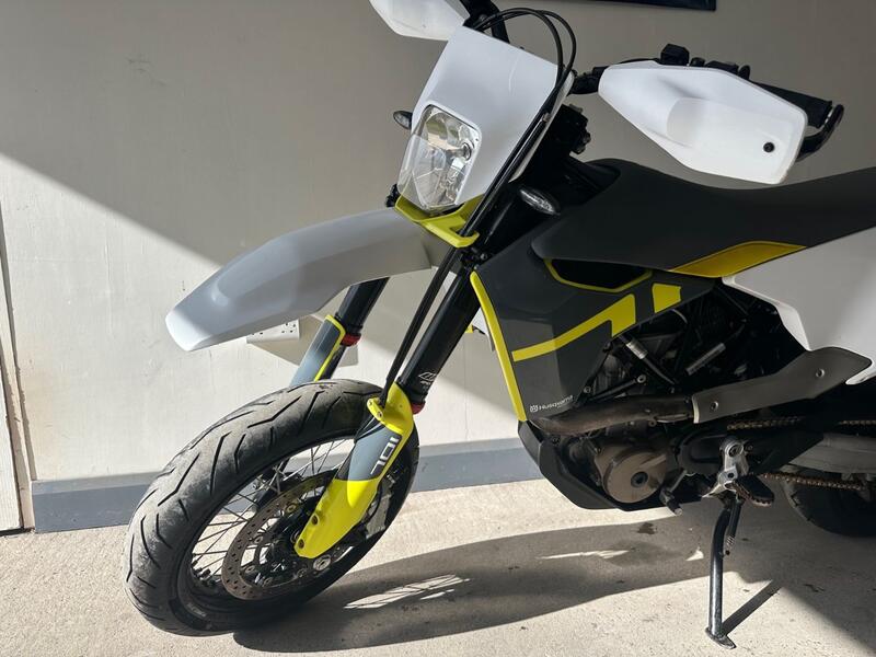 HUSQVARNA 701