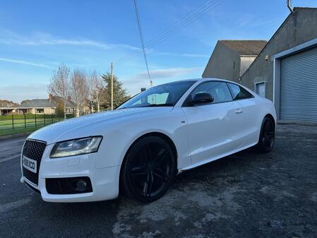 AUDI S5 4.2 V8