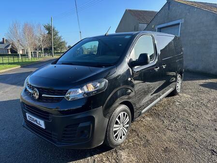 VAUXHALL VIVARO 1.5 Turbo D 2700 Edition