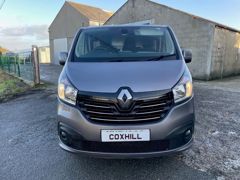 RENAULT TRAFIC