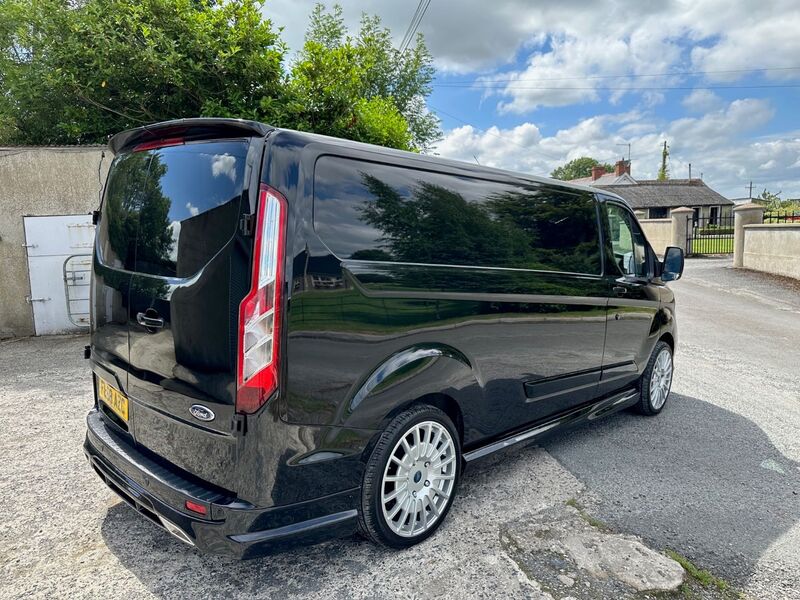 FORD TRANSIT CUSTOM